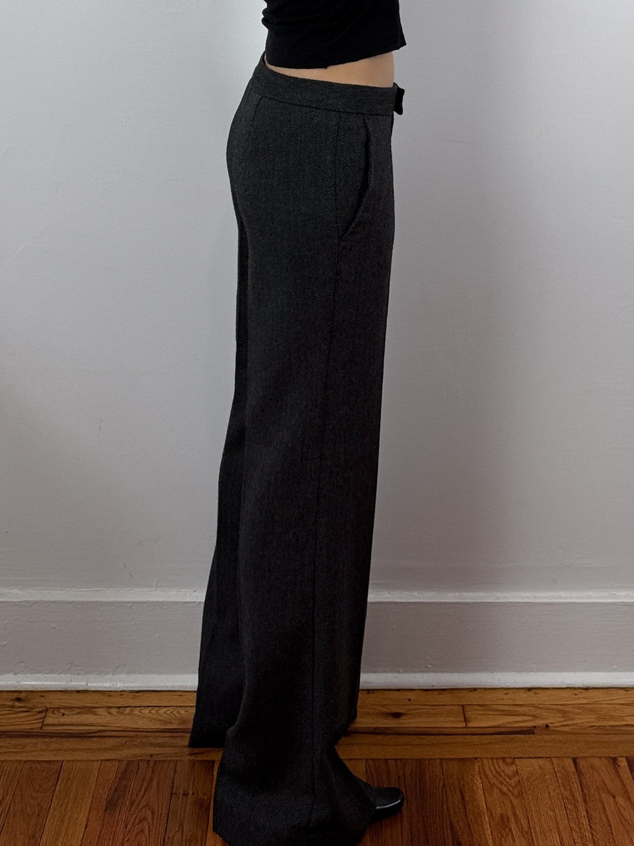 Straight Leg Low Rise Trouser