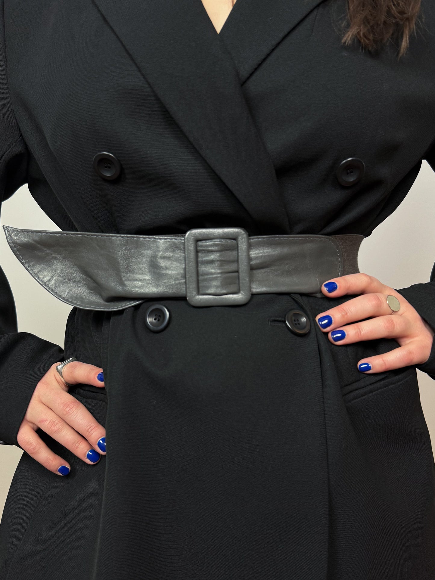 Vintage Grey Leather Belt with Elastic Adjustment