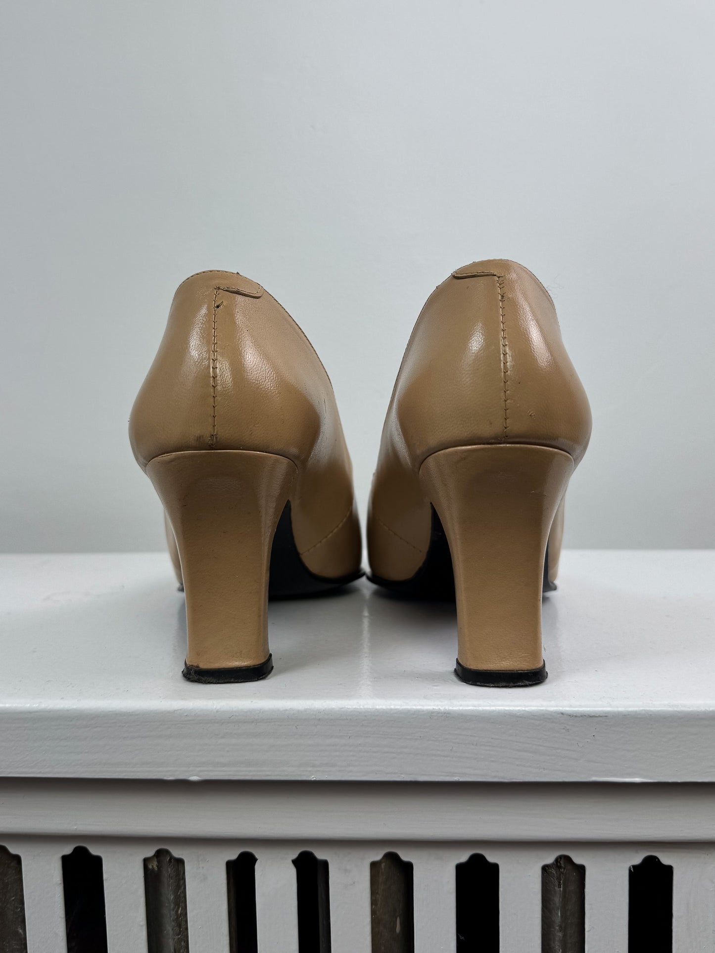 Vintage Tan Block Heels