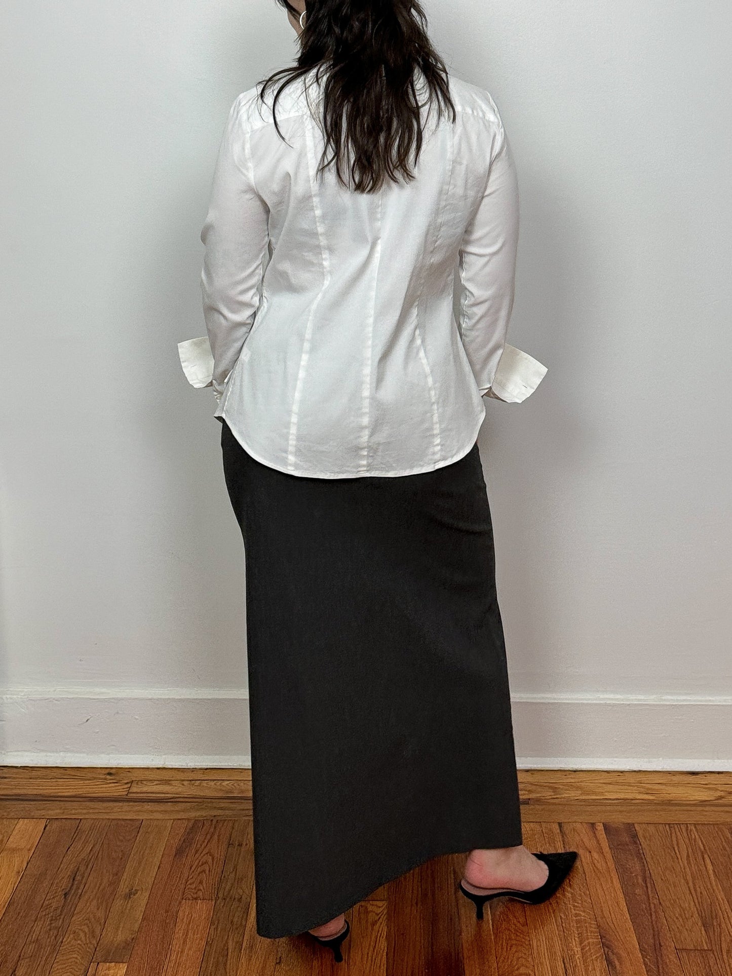 White Fitted Shirt with Seaming